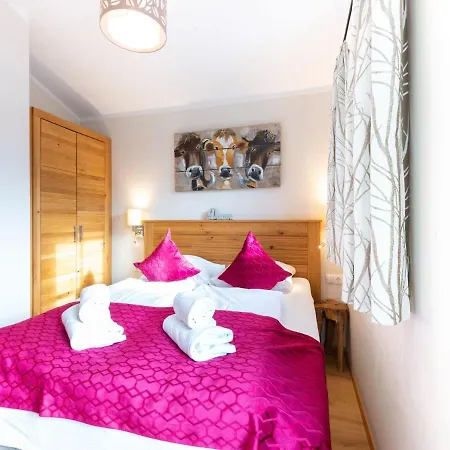 Modern Chalet With Sauna In Alpesi faház Niedernsill