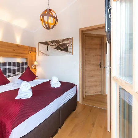 Modern Chalet With Sauna In Alpesi faház Niedernsill